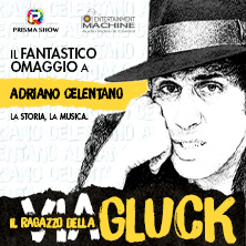 Artista in scena durante lo spettacolo omaggio ad Adriano Celentano